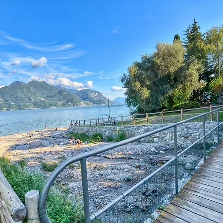 Mit Seeblick, Strandnaehe Und Tiefgaragen Stellplatz Apartament *